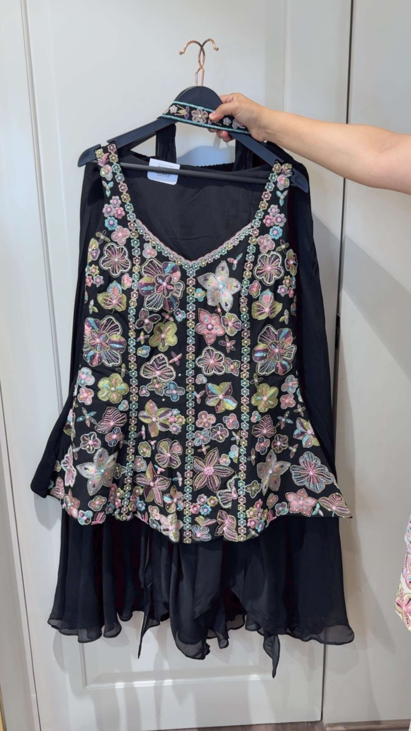 Floral elegance  3 piece set